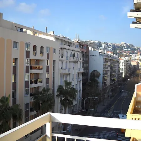 De La Mer Apartman *